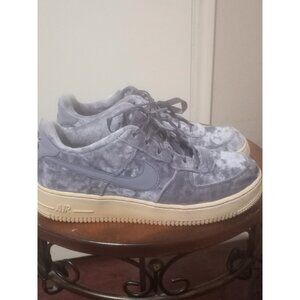 Nike Air Force 1 LV8 Shoes Youth Size 6Y Blue Gray Velvet Low Top 849345-401